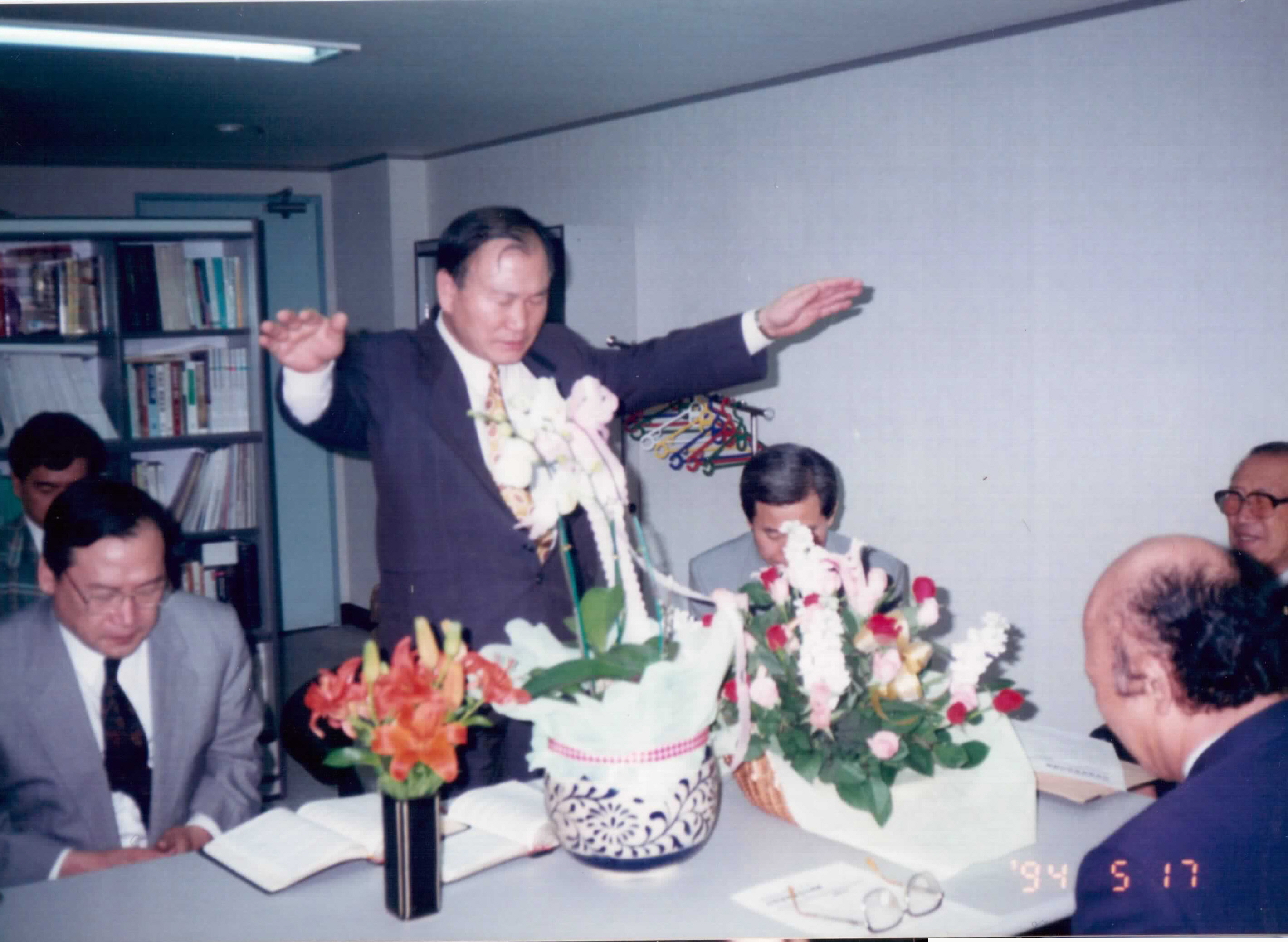 â������